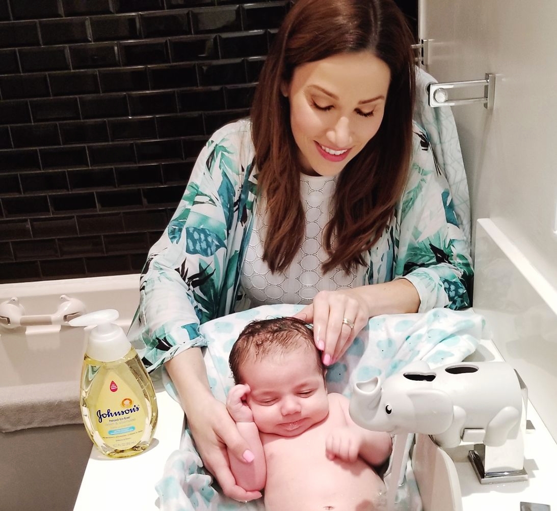 5 Tips for Bathing Your Newborn Baby