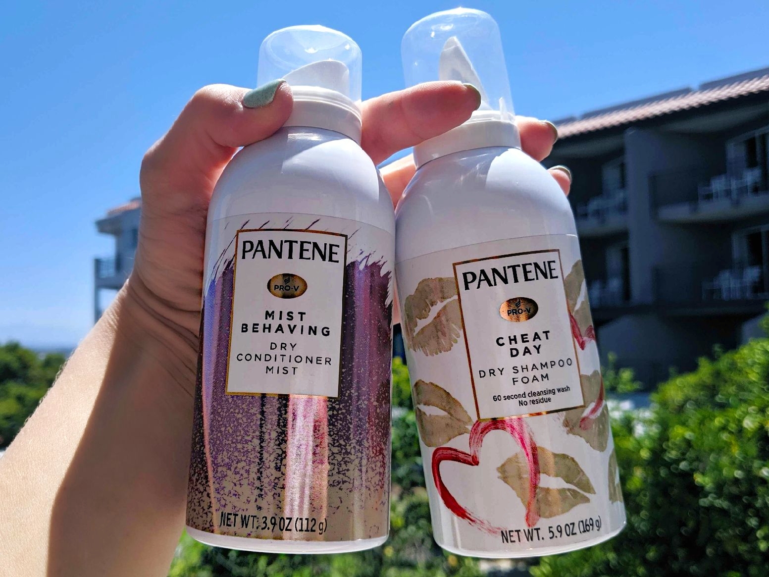 How I Made It Through an Entire Week Without Washing My Hair Using the Pantene Waterless Collection