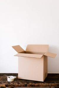 cardoard-moving-box